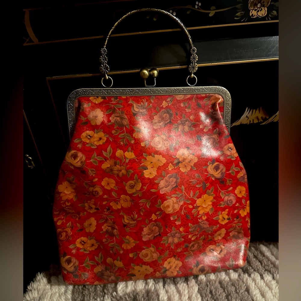 Patricia Nash Floral Red Top Clasp Handbag